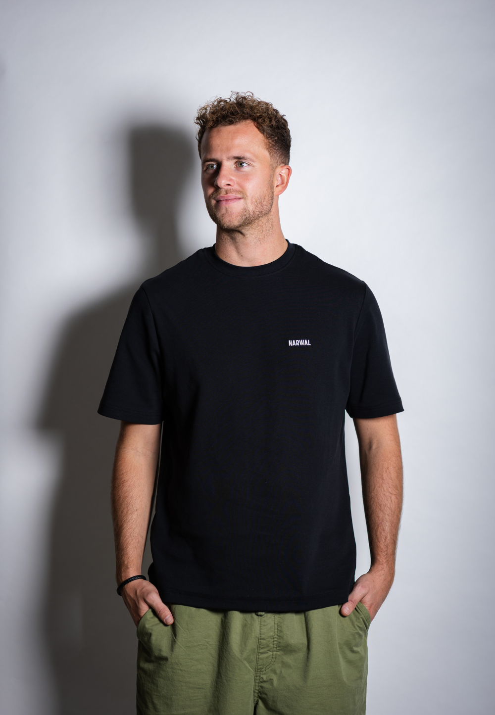 Plain Black - T-Shirt