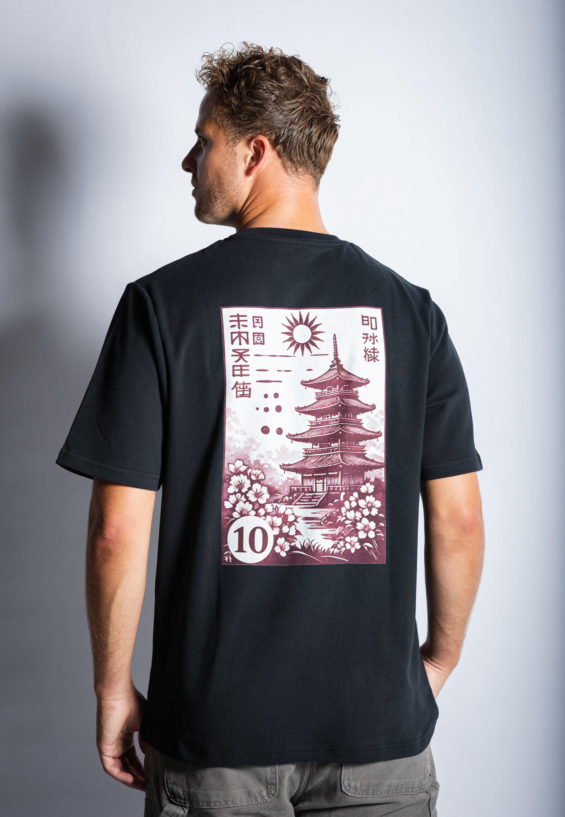 Temple - T-shirt